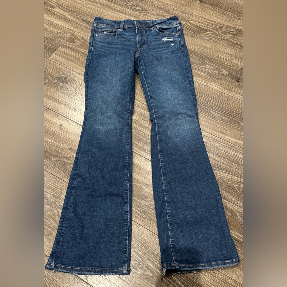 American Eagle Outfitters Dark Blue Flare Jeans (Size 6)